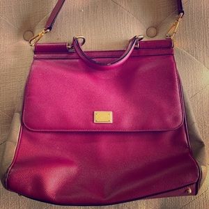 Dolce & Gabbana Fuchsia Handbag